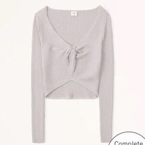 Abercrombie & Fitch grey cropped long sleeve